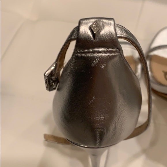 Sam Edelman stilettos - size 8 silver - Picture 7 of 12